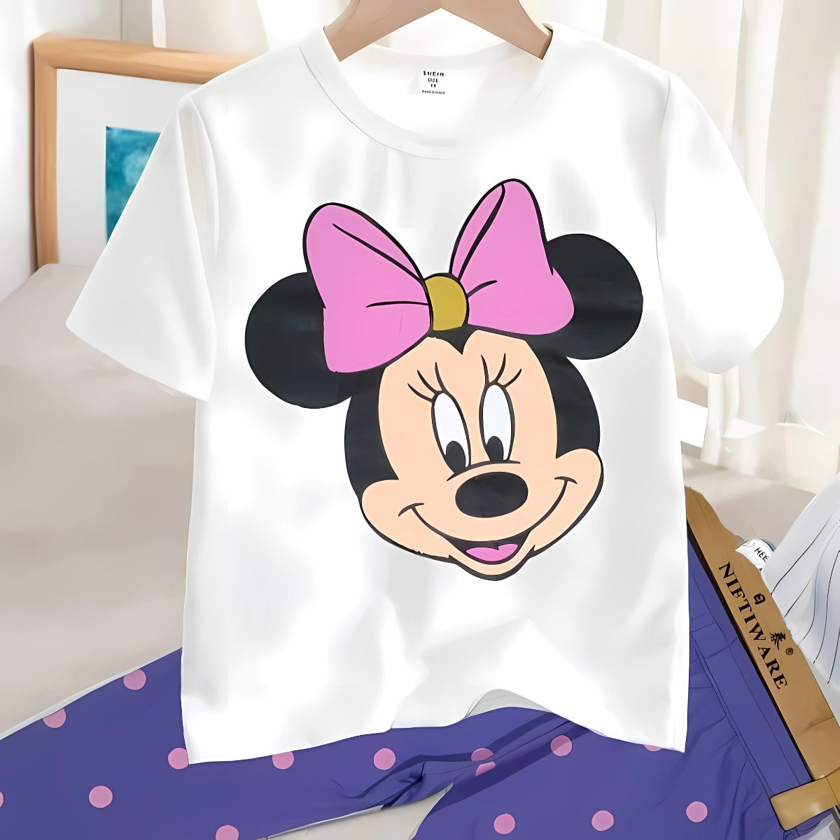 Adorable Minnie-Themed Girls' Outfit